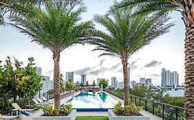 Sentral 1BR Apt in Wynwood